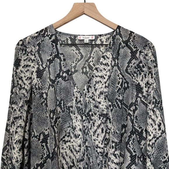 L Love Semi Sheer Snake Print Crossover Blouse Bell Sleeves Office Size Large - Picture 2 of 16